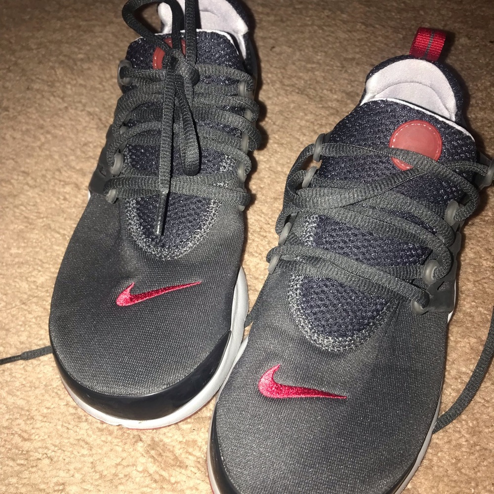 Nike Air size 7 youth /men